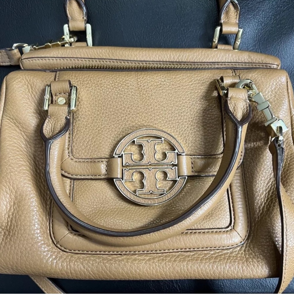 Tory burch crossbody bag